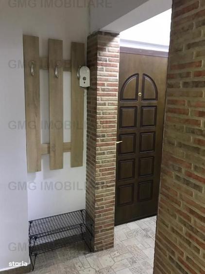 Garsonieră decomandată în Tei