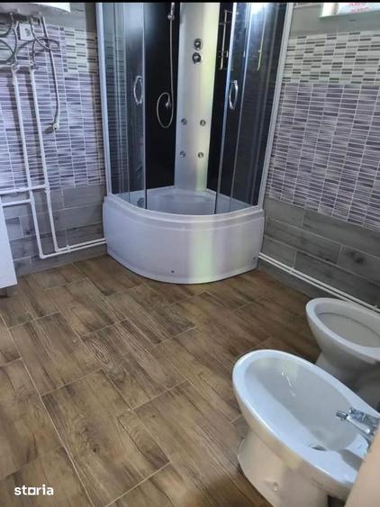 Casă cu 4 camere cu Teren 1223 Mp în Ciofrângeni