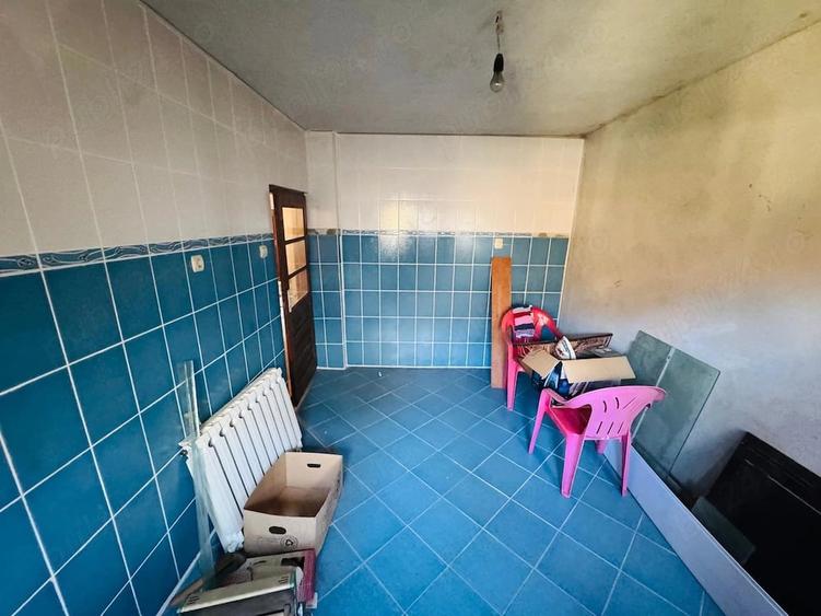 Casă cu Teren 263 Mp în Central