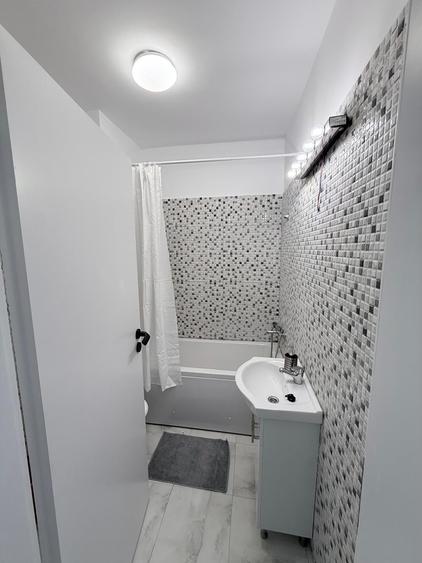 Apartament cu 2 camere semidecomandat în Militari