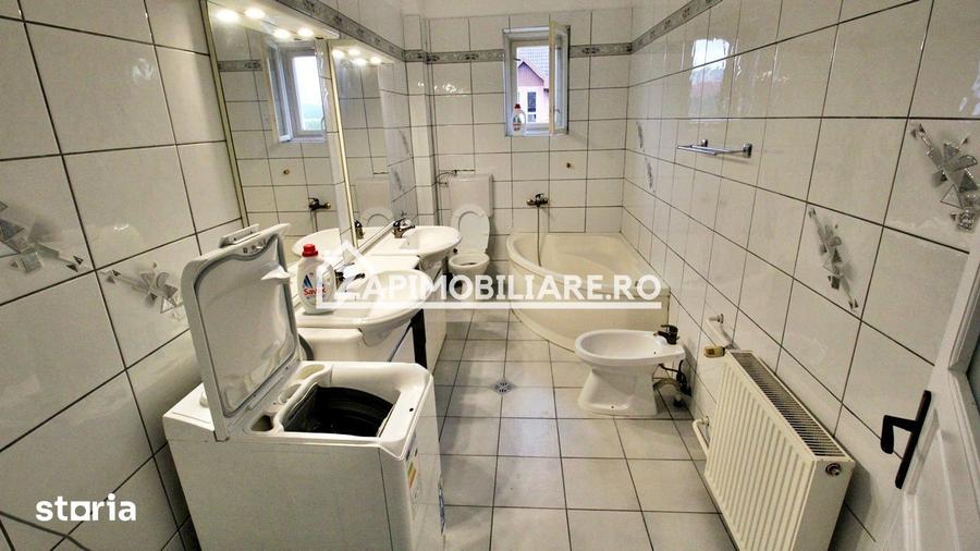 Casă cu Teren 10000 Mp în Sâncraiu de Mureș