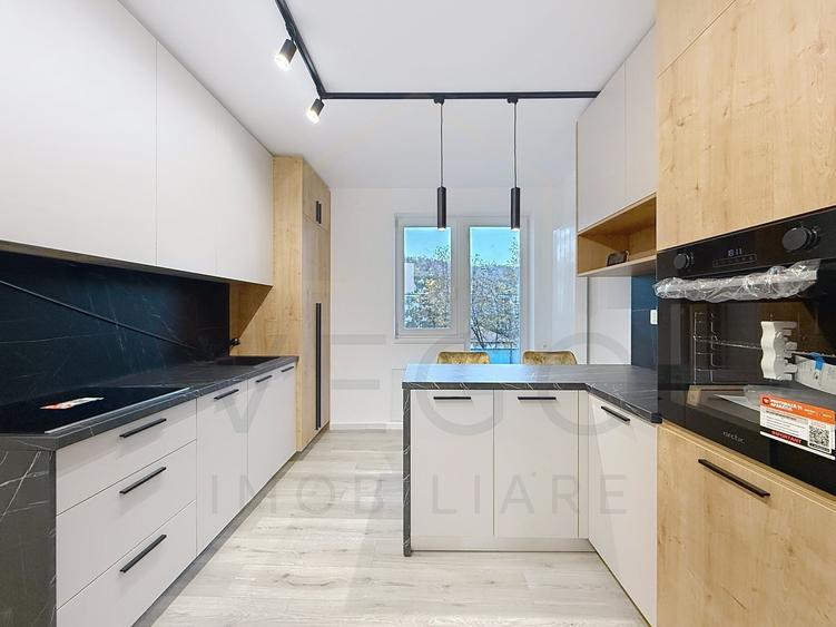 Apartament cu 4 camere decomandat, mobilat în Grigorescu