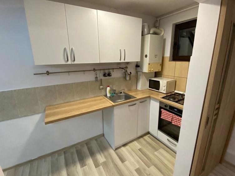 Apartament cu 2 camere decomandat în Sud