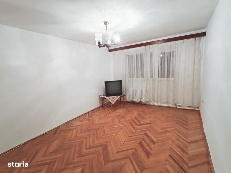 Apartament cu 3 camere decomandat în Târnăveni