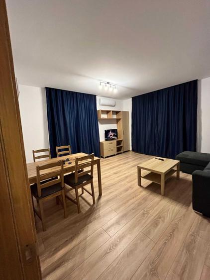 Apartament cu 2 camere decomandat în Costin Georgian