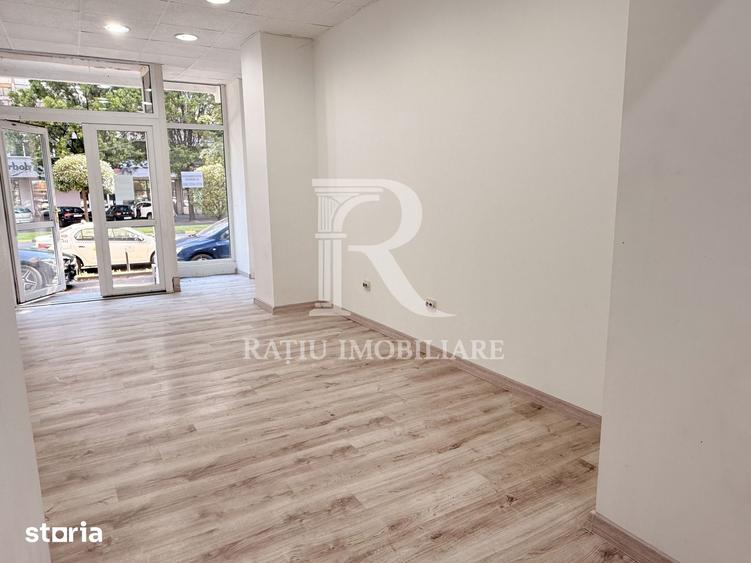 Spațiu comercial, de 120 mp, în Decebal