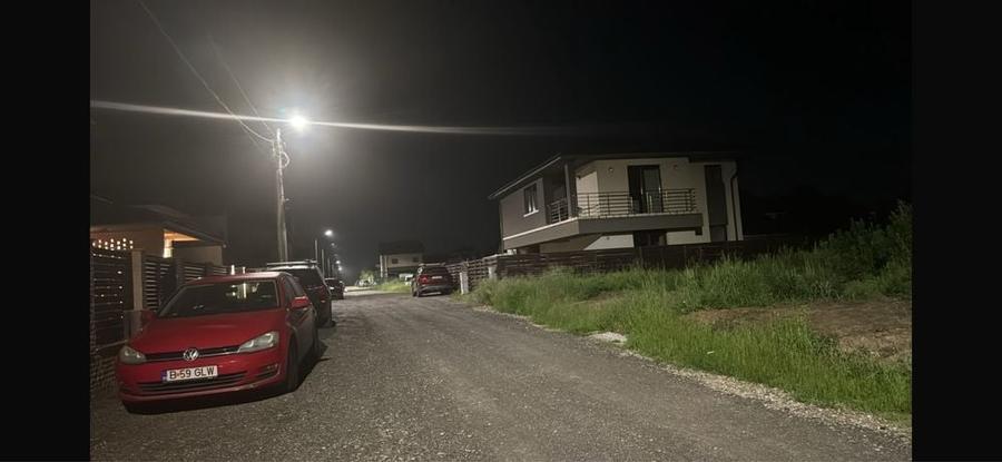 Teren de 350 mp, în Odăile