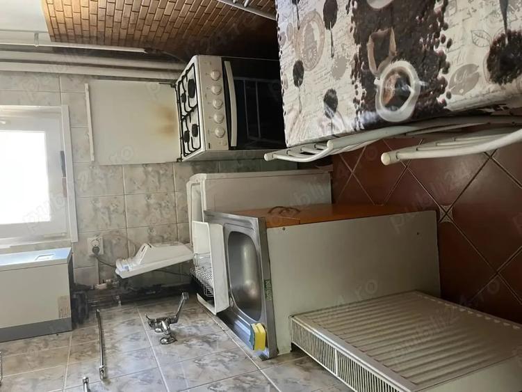 Apartament cu 2 camere decomandat în Budai