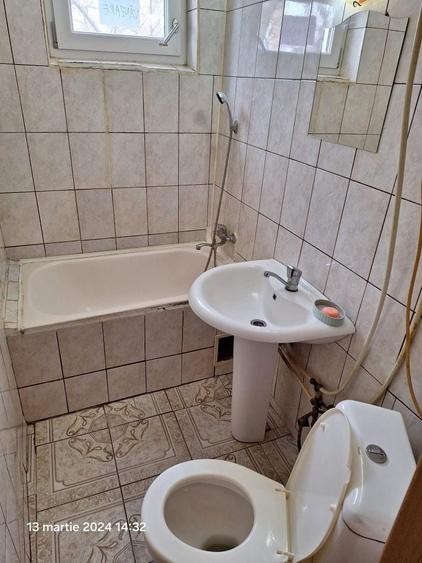 Vand apartament 3 camere Turnu Magurele - 12
