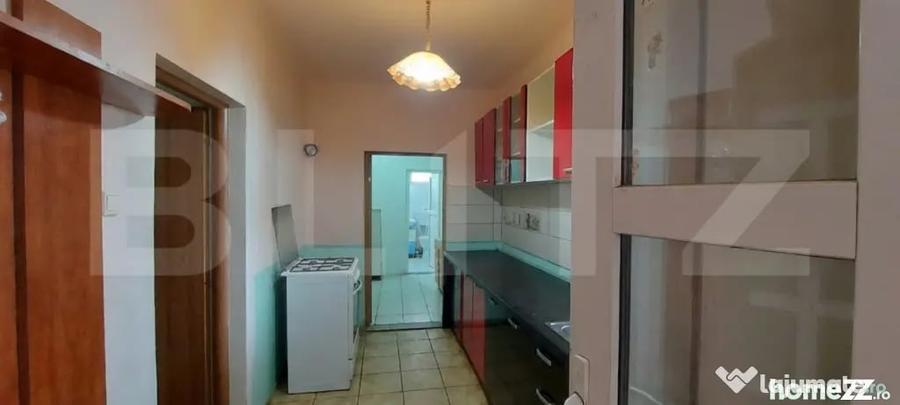 Casă cu 3 camere cu Teren 150 Mp în Central