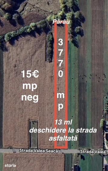 Teren de 3770 mp, în Central
