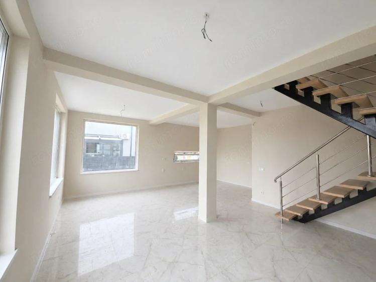 Casă cu 3 camere cu Teren 220 Mp în Central