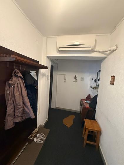 Apartament cu 3 camere decomandat în Domenii