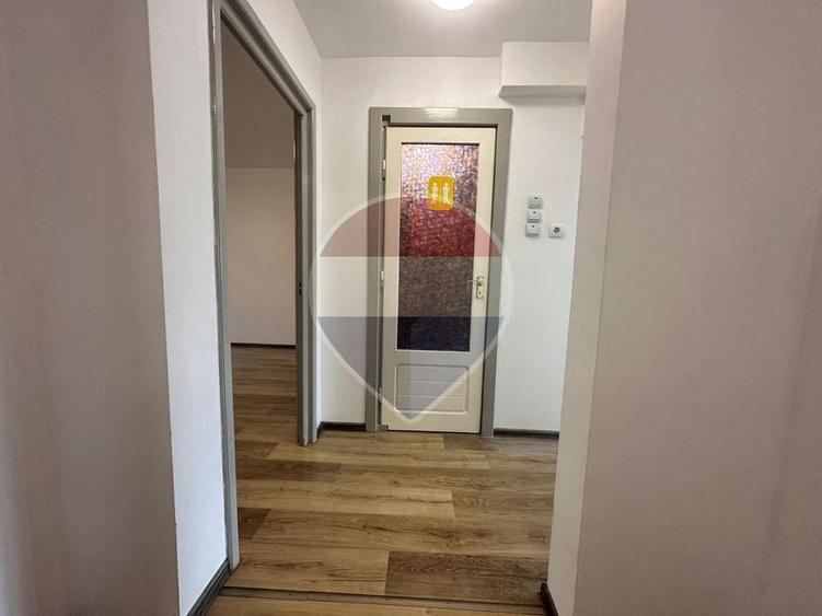 Spațiu comercial / Apartament de închiriat – 70 mp, Craiter, Brașov - 6