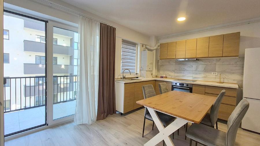 Apartament cu 2 camere decomandat în Triaj