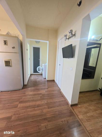 Apartament cu 2 camere decomandat în Radu Negru