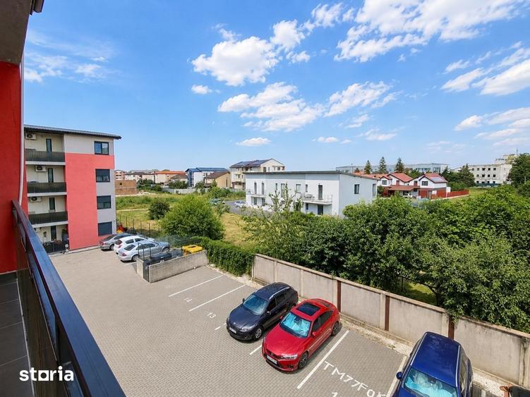 Apartament cu 3 camere, mobilat în Giroc