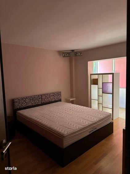 Apartament cu 3 camere în Girocului