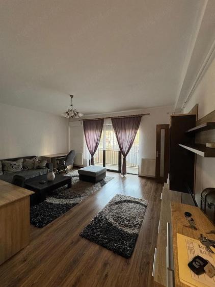 Apartament cu 2 camere decomandat în Giroc