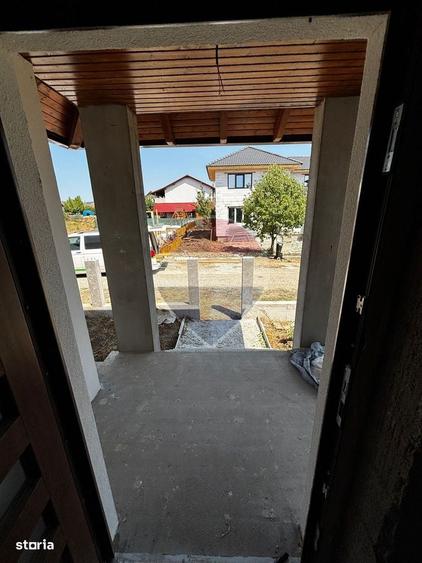 Casă cu 4 camere în Șard