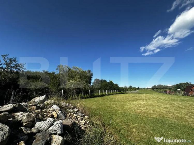 Teren de 5000 mp, în Debarcader