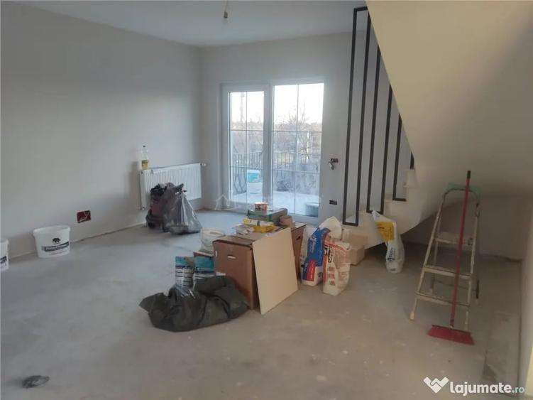 Casă cu 4 camere cu Teren 320 Mp în Central