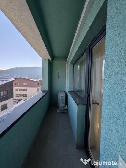 Apartament cu 3 camere semidecomandat în Florești