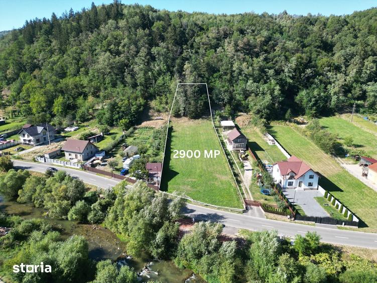 Teren de 2800 mp, în Central
