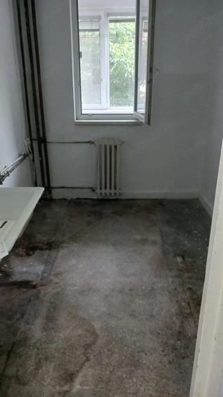 De vanzare apartament cu doua camere decomandate in Calea Sagului - 5