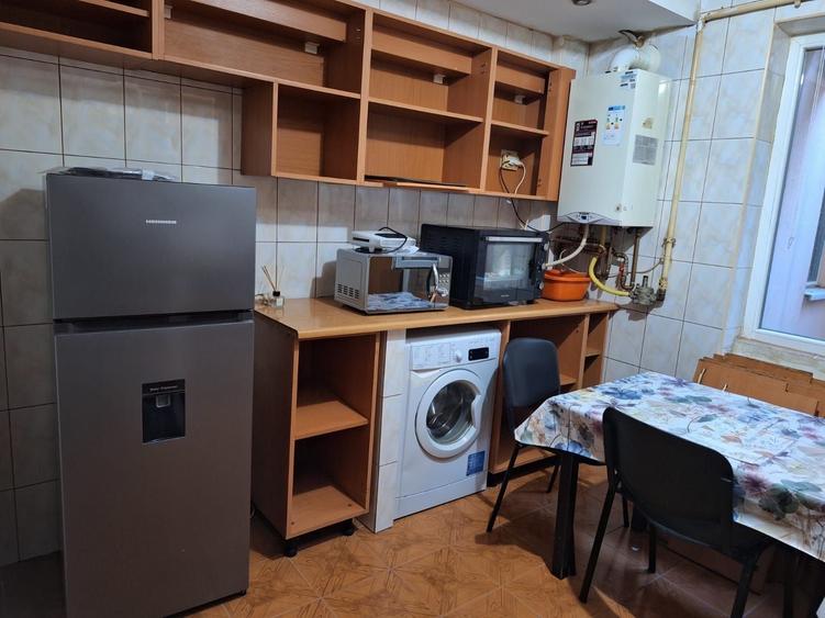 Apartament cu 3 camere decomandat în Gării
