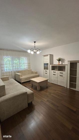 Apartament cu 3 camere decomandat, mobilat în Ultracentral