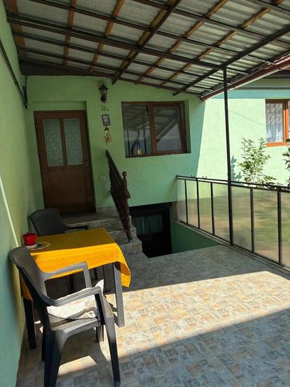 Casă cu 4 camere cu Teren 270 Mp în Central