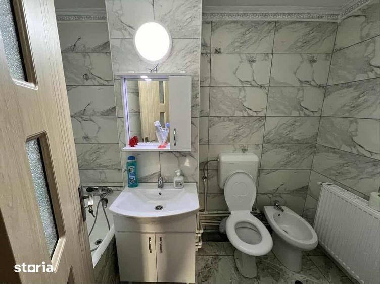 Apartament cu 2 camere semidecomandat în Central