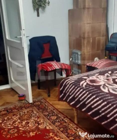 Casă cu 3 camere cu Teren 143 Mp în Central