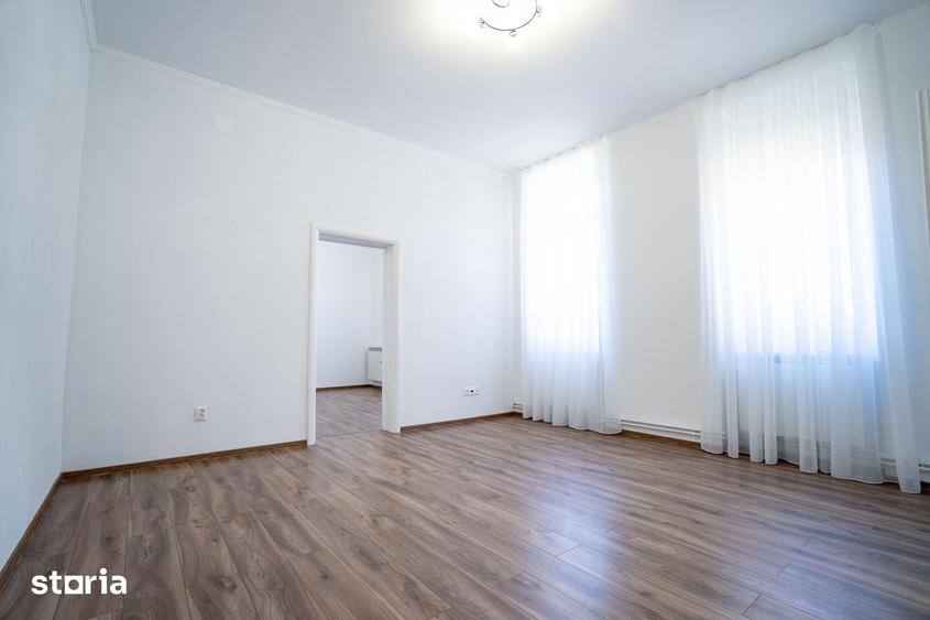 Casă cu 2 camere cu Teren 50 Mp în Sânmartin