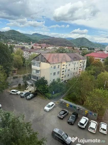Garsonieră decomandată în Republicii