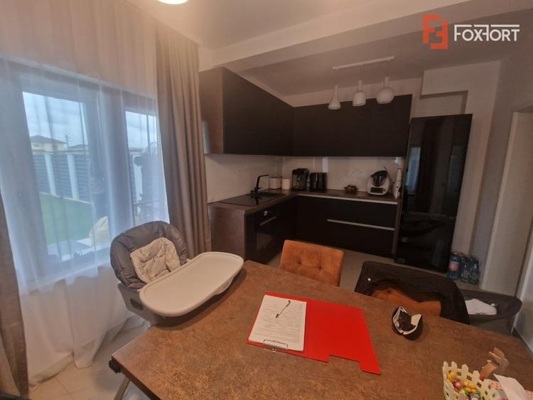 Duplex cu 4 camere cu Canalizare în Moșnița Veche