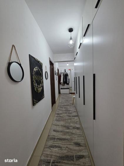 Apartament cu 2 camere decomandat în Calea București