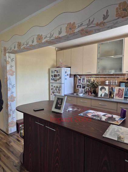 Casă cu 4 camere cu Canalizare în Valu lui Traian