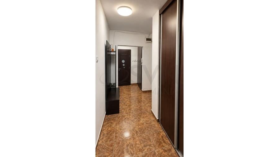 Apartament cu 2 camere decomandat, mobilat în P-ța Muncii
