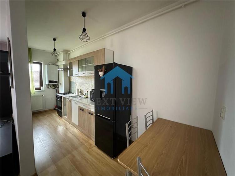 Apartament cu 3 camere decomandat, mobilat în Central