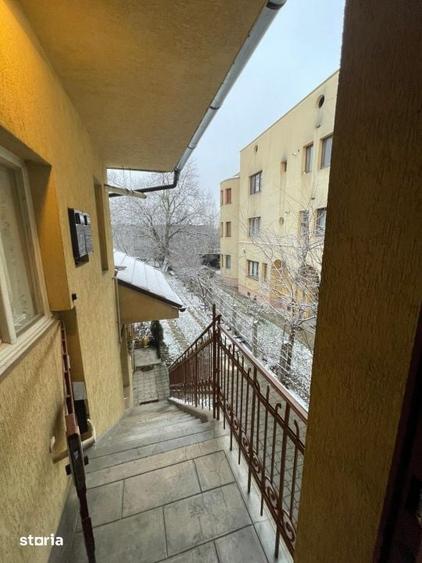 Apartament cu 3 camere în Andrei Mureșanu