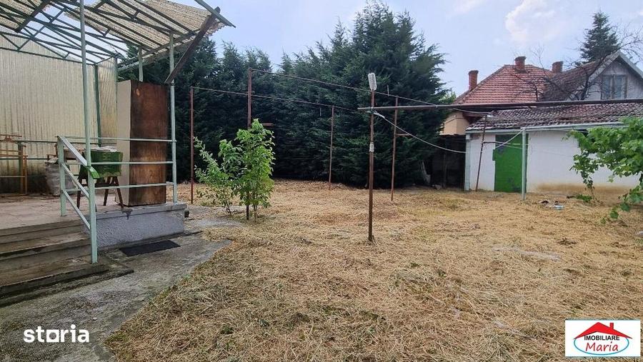 Casă cu 3 camere cu Teren 421 Mp în Titulescu