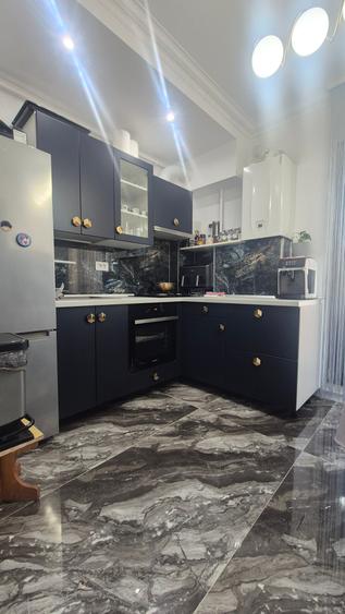 Apartament cu 2 camere decomandat în Boreal