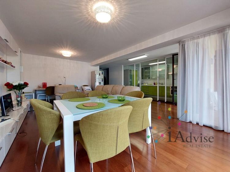 Apartament cu 4 camere decomandat în Brașovul Vechi