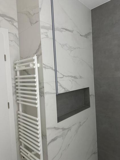 Apartament cu 2 camere decomandat în Exterior Vest