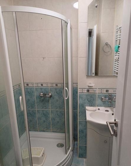 Apartament cu 4 camere decomandat în Beller