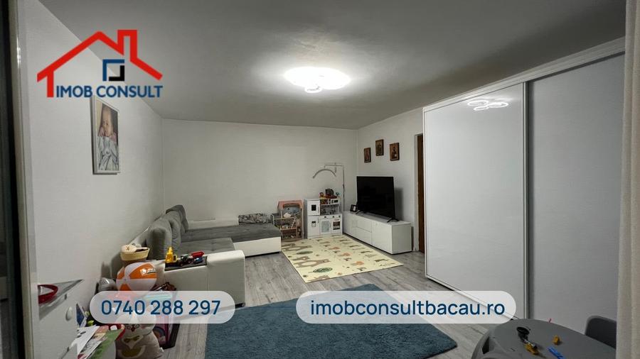 Apartament cu 2 camere decomandat în Banca Națională