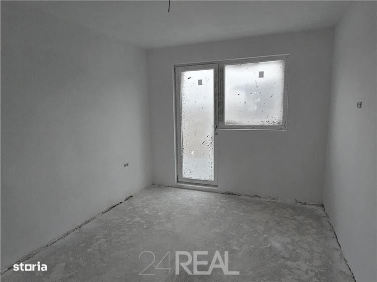 Apartament cu 2 camere semidecomandat în Pantelimon