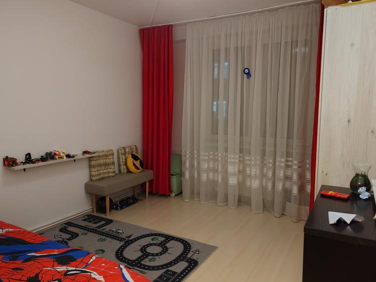Apartament cu 2 camere circular, mobilat în Griviței